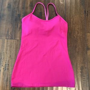 Lululemon power y tank top, great condition, with padding